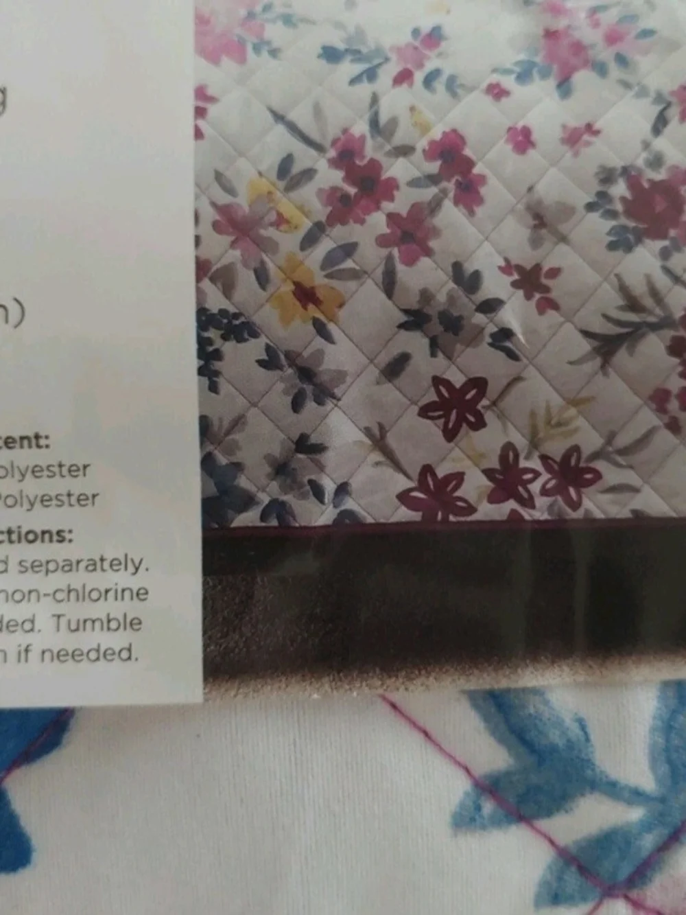 Comfort Bay Queen Or Full Floral Quilted Bedspread in Pink, White and Yellow